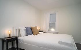 Montfort Hotel